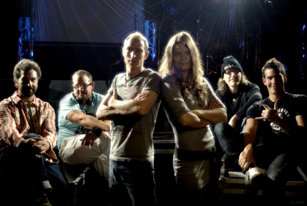 tl_files/vulkan-rock-festival/bilder/bands/bounce1_farbe.jpg